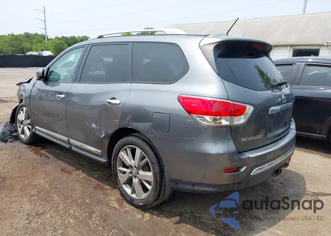 2016 Nissan Pathfinder Platinum из США, поврежденный, VIN 5N1AR2MM8GC644174
